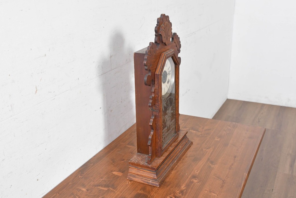 アメリカアンティーク　1890年から1900年頃　Ansonia Clock Company(アンソニア)　南国風の植物模様が美しい置き時計　(R-091800)