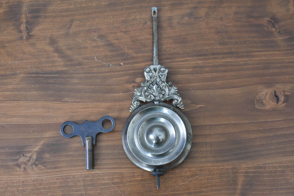 アメリカアンティーク　1890年から1900年頃　Ansonia Clock Company(アンソニア)　南国風の植物模様が美しい置き時計　(R-091800)