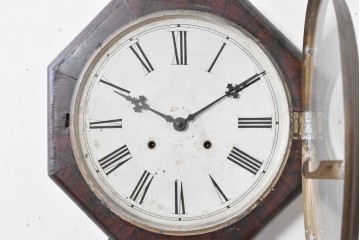 アメリカアンティーク　1880年から1900年頃　William L. Gilbert Clock Company(ウィリアム・L・ギルバート・クロック・カンパニー)　深みのある木色と木目が上品な掛け時計　(R-091804)
