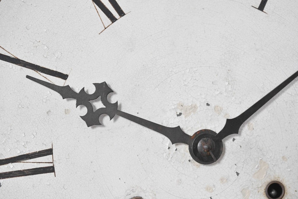 アメリカアンティーク　1880年から1900年頃　William L. Gilbert Clock Company(ウィリアム・L・ギルバート・クロック・カンパニー)　深みのある木色と木目が上品な掛け時計　(R-091804)