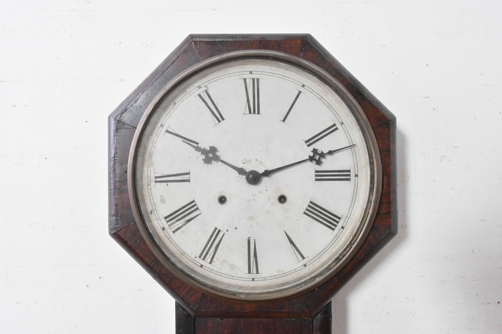 アメリカアンティーク　1880年から1900年頃　William L. Gilbert Clock Company(ウィリアム・L・ギルバート・クロック・カンパニー)　深みのある木色と木目が上品な掛け時計　(R-091804)
