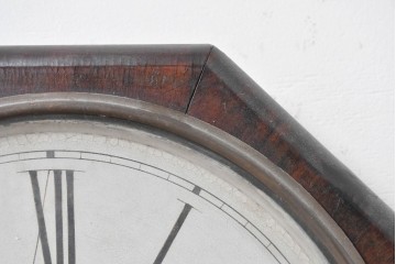 アメリカアンティーク　1880年から1900年頃　William L. Gilbert Clock Company(ウィリアム・L・ギルバート・クロック・カンパニー)　深みのある木色と木目が上品な掛け時計　(R-091804)