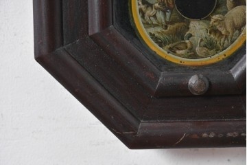 アメリカアンティーク　1900年頃　セス・トーマス(Seth Thomas)　窓を彩る牧歌的な絵が目を引く掛け時計　(R-091805)