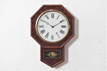 アメリカアンティーク　1870年頃　Ansonia Brass and Copper Co.(アンソニア・ブラス・アンド・カッパー)　美しい木目を楽しめる上品な佇まいの掛け時計　(R-091807)