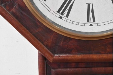 アメリカアンティーク　1870年頃　Ansonia Brass and Copper Co.(アンソニア・ブラス・アンド・カッパー)　美しい木目を楽しめる上品な佇まいの掛け時計　(R-091807)