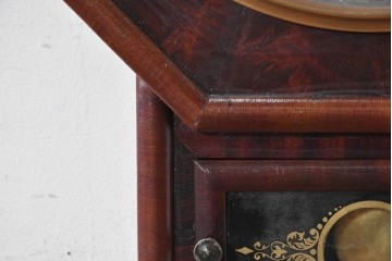アメリカアンティーク　1870年頃　Ansonia Brass and Copper Co.(アンソニア・ブラス・アンド・カッパー)　美しい木目を楽しめる上品な佇まいの掛け時計　(R-091807)