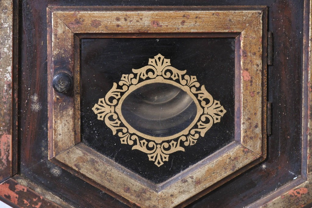 アメリカアンティーク　1900年頃　New Haven Clock Co.(ニューヘブン社)　金色の縁取りがクラシカルな八角形の掛け時計　(R-091813)