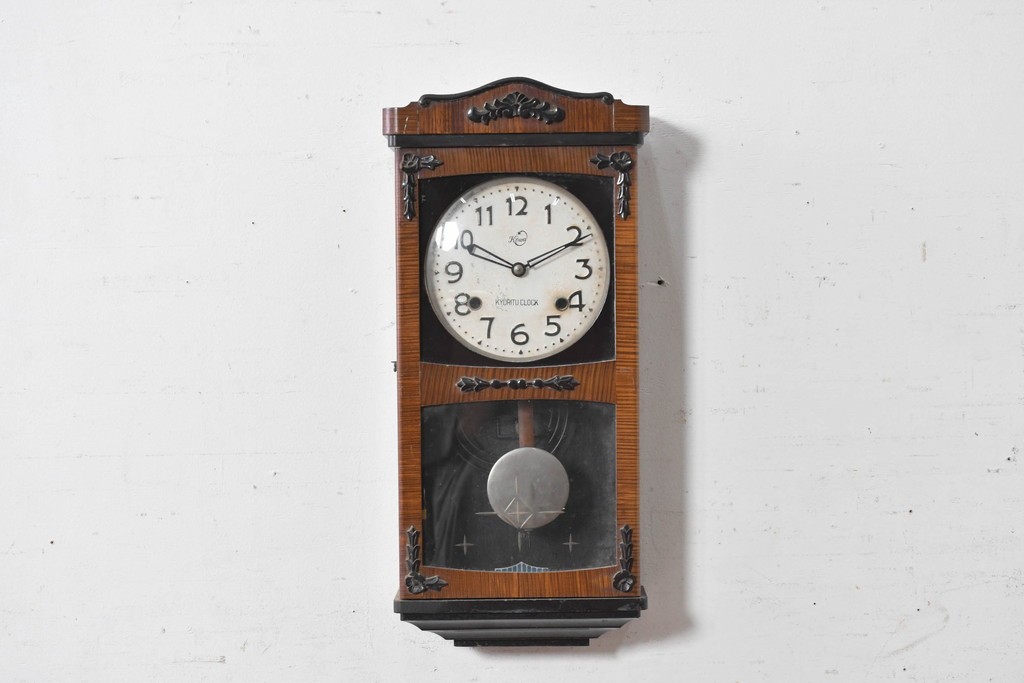 和製ヴィンテージ　昭和中期　協立時計工業株式会社(Kyoritu Clock)　花や葉の装飾が上品な掛け時計　(R-091817)