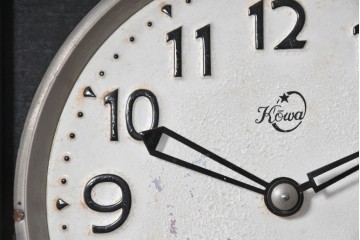 和製ヴィンテージ　昭和中期　協立時計工業株式会社(Kyoritu Clock)　花や葉の装飾が上品な掛け時計　(R-091817)