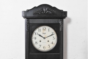 和製ヴィンテージ　昭和中期　Meiji(明治時計社)　クラシカルな装飾と金文字が目を惹く大型の掛け時計　(R-091825)