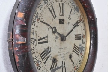 アメリカアンティーク　1870年頃　Ansonia Clock Company(アンソニア)　ローマ数字と日付目盛りを配した丸型文字盤の掛け時計　(R-091835)
