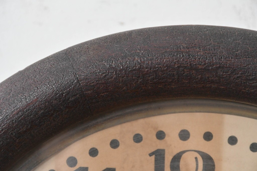アメリカアンティーク　1920年頃　Ansonia Clock Company(アンソニア)　特大サイズ　丸型文字盤とガラス窓の掛け時計　(R-091840)