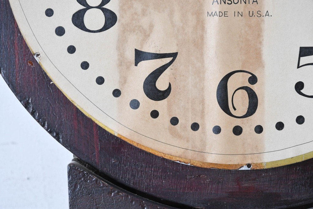 アメリカアンティーク　1920年頃　Ansonia Clock Company(アンソニア)　特大サイズ　丸型文字盤とガラス窓の掛け時計　(R-091840)