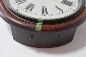 アメリカアンティーク　Ansonia Clock Company(アンソニア)　ローマ数字の文字盤を備えた丸型掛け時計　(R-091843)