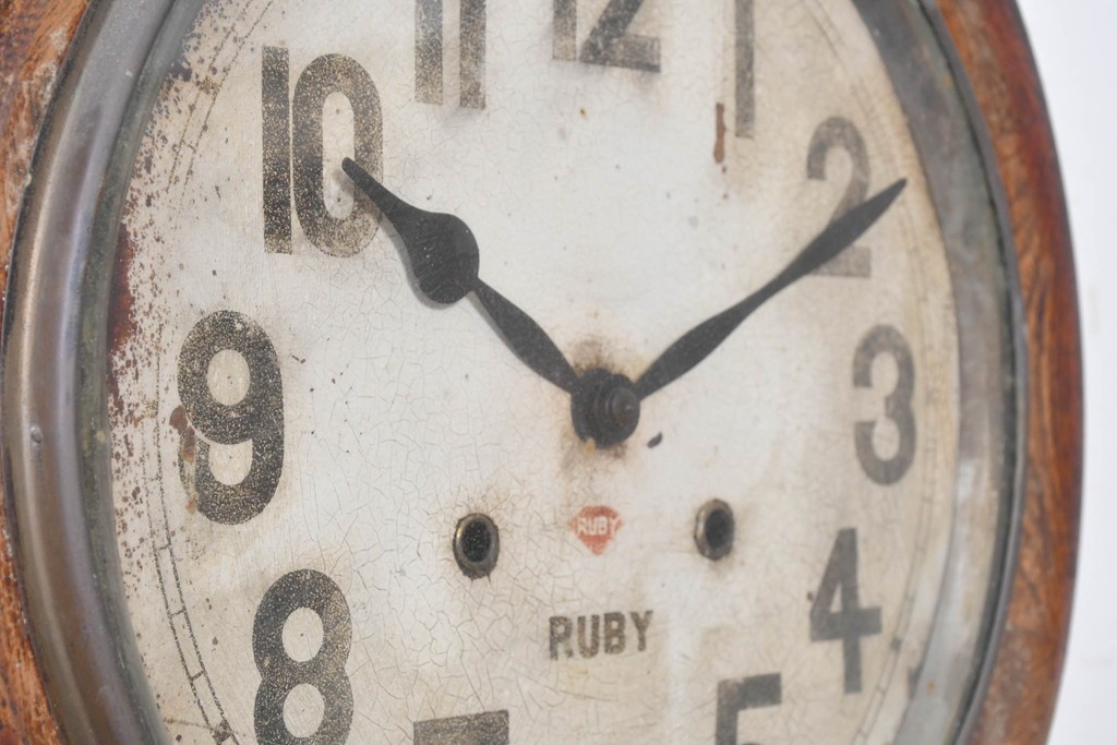 和製アンティーク　昭和初期　RUBY(ルビー印)　グレシャム丸型　大きな数字の文字盤と丸い木枠がレトロな丸型掛け時計　(R-091844)