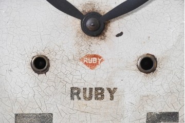 和製アンティーク　昭和初期　RUBY(ルビー印)　グレシャム丸型　大きな数字の文字盤と丸い木枠がレトロな丸型掛け時計　(R-091844)