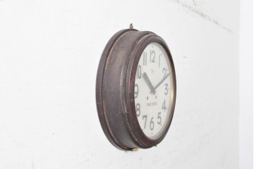 和製ヴィンテージ　昭和中期　高野精密工業(TAKANO SEIMITSU)　大型サイズのレトロな丸型掛け時計　(R-091845)