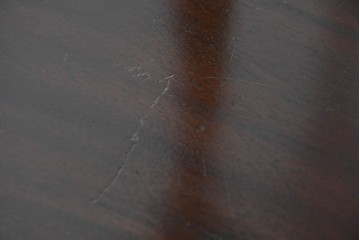イギリスアンティーク　1900年頃　高級品　マホガニー材　曲線彫刻を随所に施した凝った作りの4段オープンラック　(R-091848)