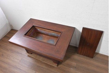 和製ヴィンテージ　松本民芸家具　A型洋炉卓　厚みのある天板とパネル装飾が印象的な囲炉裏テーブル　定価約91万円　(R-091851)