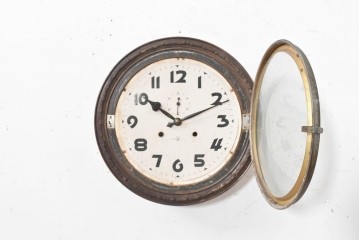 和製アンティーク　明治期　横浜エムズイ商会　彫刻入りの丸型掛け時計　(R-091854)