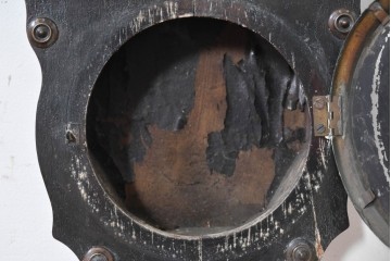 アンティーク時計　明治期から大正期　人物画を配した八角形の掛け時計　(R-091855)