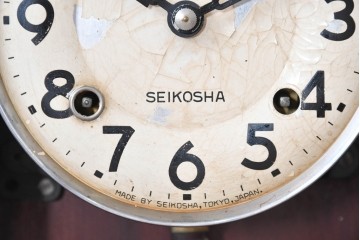 和製アンティーク　昭和初期　精工舎(SEIKOSHA、セイコー)　花モチーフの彫刻入り掛け時計　(R-091858)