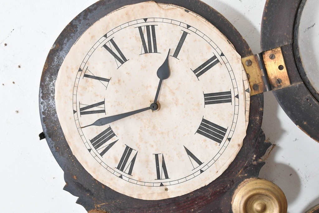 アメリカアンティーク　1880年頃　E. INGRAHAM&CO(イングラハム社)　ゴールドカラーの丸枠を配しただるま時計　(R-091859)