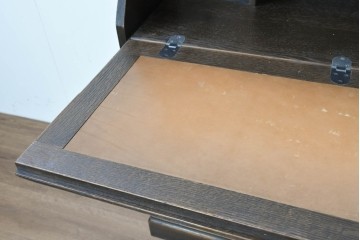 中古　美品　飛騨産業　キツツキ　プロヴィンシャルシリーズ　3面パネルの前扉と多彩な収納を備えたライティングビューロー　定価約54万円　(R-091863)