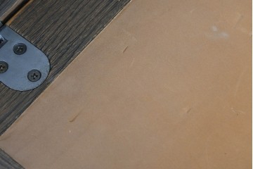 中古　美品　飛騨産業　キツツキ　プロヴィンシャルシリーズ　3面パネルの前扉と多彩な収納を備えたライティングビューロー　定価約54万円　(R-091863)