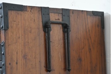 和製アンティーク　明治期　上手物　前面欅材　重厚な黒金具を配した仙台箪笥　(R-091864)