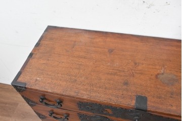 和製アンティーク　明治期　上手物　前面欅材　重厚な黒金具を配した仙台箪笥　(R-091864)