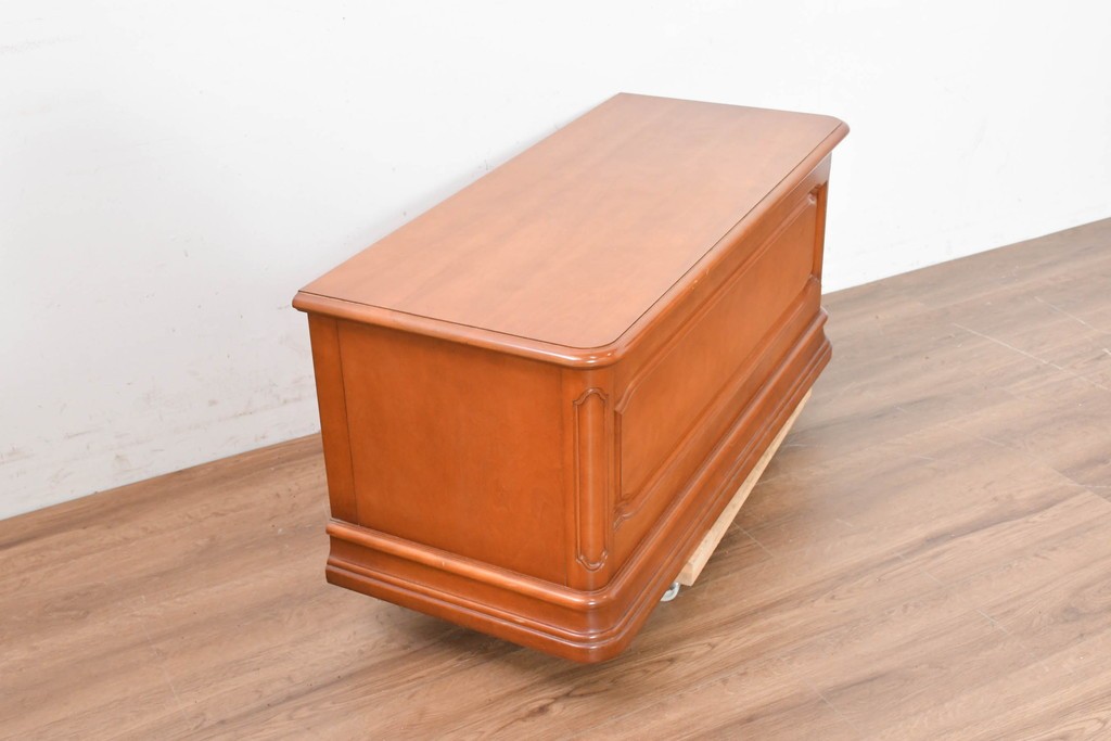 中古　美品　横浜クラシック家具　ダニエル(Daniel)　希少モデル　ブランケットボックス　(R-091868)