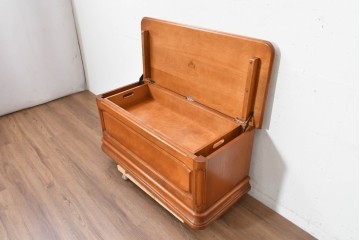 中古　美品　横浜クラシック家具　ダニエル(Daniel)　希少モデル　ブランケットボックス　(R-091868)
