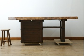 中古　美品　ダイニングテーブルと座卓の2通りで使える囲炉裏テーブル　定価約130万円　(R-091884)