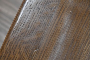 中古　柏木工(KASHIWA)　ナラ材　温かみある風合いのダイニングチェア2脚セット　(R-091888)