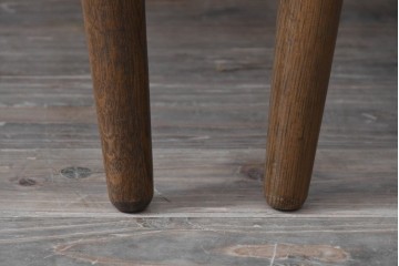 中古　柏木工(KASHIWA)　ナラ材　温かみある風合いのダイニングチェア2脚セット　(R-091888)