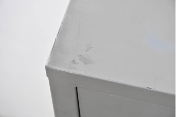 和製アンティーク　昭和初期　「吉田金庫」の銘板付き　オールスチール製の強固な両開き金庫　(R-091927)
