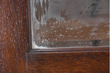 イギリスアンティーク　1900年から1920年頃　オーク材　ツイスト柱と繊細な彫刻が美しいウォールミラー　(R-091935)