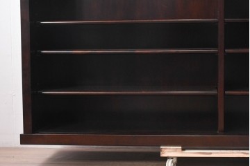 中古　超美品　星野民芸(星野民藝)　水屋箪笥上段　御所車を備えたガラス引き戸のサイドボード　(R-091962)