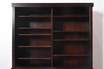 中古　超美品　星野民芸(星野民藝)　深みのある木色と縦格子の引き戸が特徴的な高山式食器棚　(R-091964)