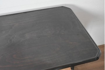 イタリアヴィンテージ　1960年頃　Olivetti(オリヴェッティ)　Arco Desk(アルコデスク)　直線的なフォルムが魅力のモダンなデスク　(R-091970)