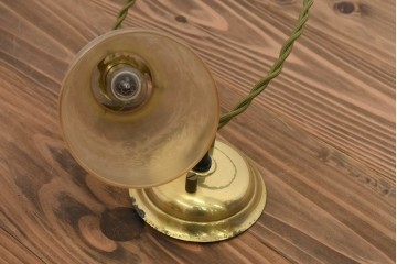 イギリスヴィンテージ　優美な草花模様が施されたフロストガラスシェードのペンダントライト　(R-091986)