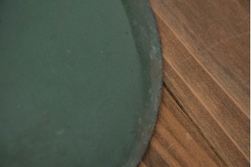 《引っ掛けシーリング式ペンダントライト加工費込み》　和製アンティーク　昭和初期から昭和中期　深みのあるグリーンがレトロなホーロー製ペンダントライト　(R-091990)