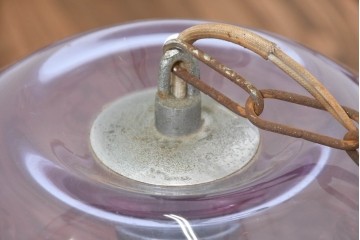 《引っ掛けシーリング式ペンダントライト加工費込み》　和製ヴィンテージ　レトロなカットガラスのペンダントライト　(R-092003)