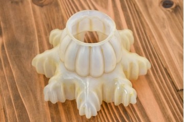 《引っ掛けシーリング式ペンダントライト加工費込み》　フランスヴィンテージ　繊細なフリルデザインが可愛らしいペンダントライト　(R-092010)