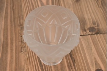 《引っ掛けシーリング式ペンダントライト加工費込み》　フランスヴィンテージ　縦溝と菱形模様が美しいペンダントライト　(R-092012)