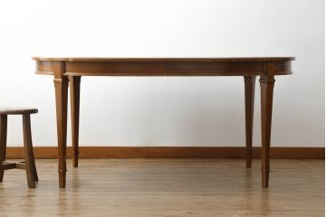 中古　DREXEL HERITAGE(ドレクセルヘリテイジ)　Triune(トライユン)　品のある佇まいが魅力のダイニングテーブル(エクステンションテーブル、食卓、4人掛け、6人掛け、8人掛け)(S-075299)