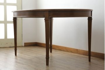 中古　DREXEL HERITAGE(ドレクセルヘリテイジ)　Triune(トライユン)　品のある佇まいが魅力のダイニングテーブル(エクステンションテーブル、食卓、4人掛け、6人掛け、8人掛け)(S-075299)