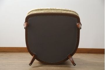 中古　美品!!　DREXEL HERITAGE(ドレクセルヘリテイジ)　Upholstery(アップホルスタリー)　エレガントな佇まいが魅力的な1人掛けソファ(1Pソファ、アームソファ、アームチェア、ラウンジチェア、サロンチェア、イージーチェア)(S-079078)