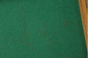 デンマークヴィンテージ　美品　Dyrlund(デューロン)　チーク材　丸みのあるシルエットが美しいシャッター扉(蛇腹扉)のサイドボード　(S-086930)